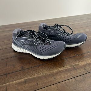 Brooks Ghost 12 Women’s 9 Gray Black Running Shoes Neutral Cushion Sneaker